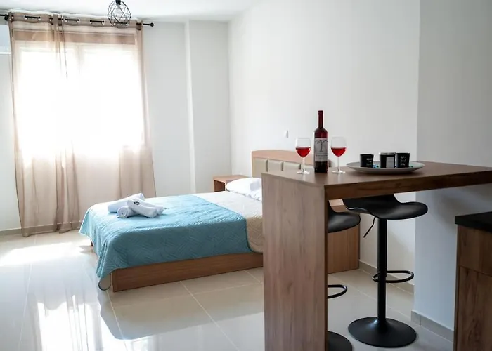 Anesis Airport Rooms 306